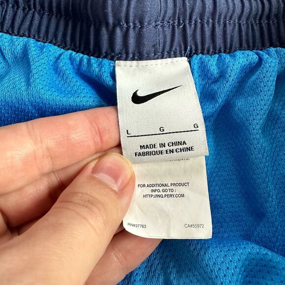 Nike Men's Large Blue Ombre Just Do It Swoosh Patch Swim Trunks Shorts Mesh - Picture 3 of 10